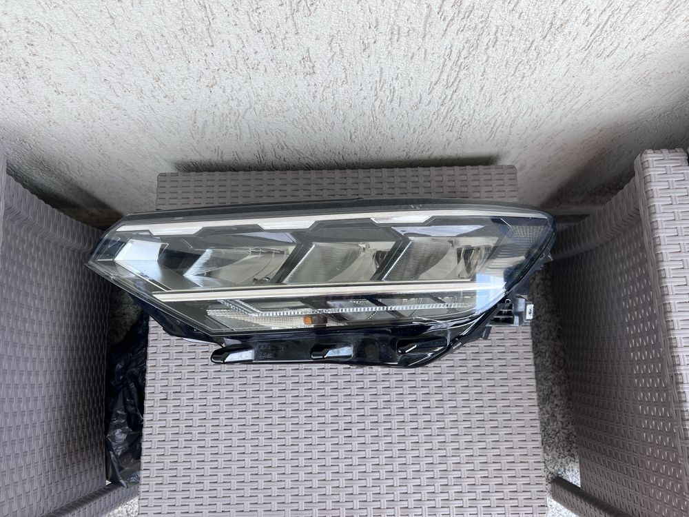 Far stanga LED VW Passat B8 Facelift, Original, De Europa. 3G1941035Q