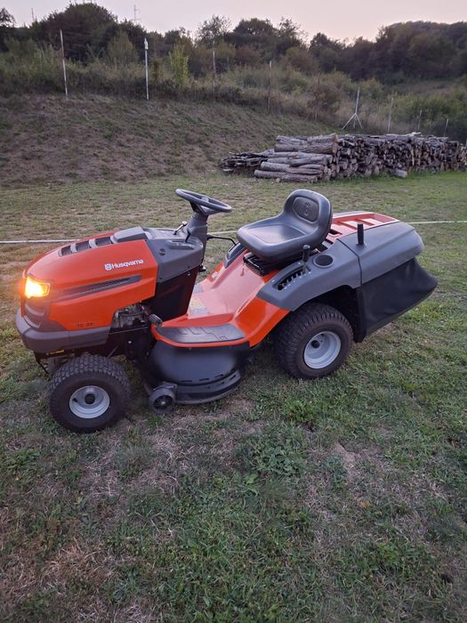 Tractor tuns iarba Husqvarna TC 38 – 2018/Briggs & Stratton/Germania