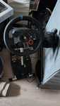 Vand Set Volan Logitech G29 cu schimbator ,pedale si suport