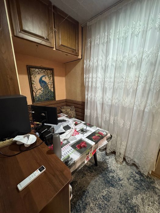Ттз-2 Продается квартира 4/3/4 балкон 1.5х6 ор-р: Ширинбозорх
