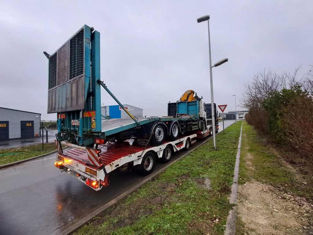 Transport Utilaje agricole, și construcții,  Tractoare si alte Utilaje