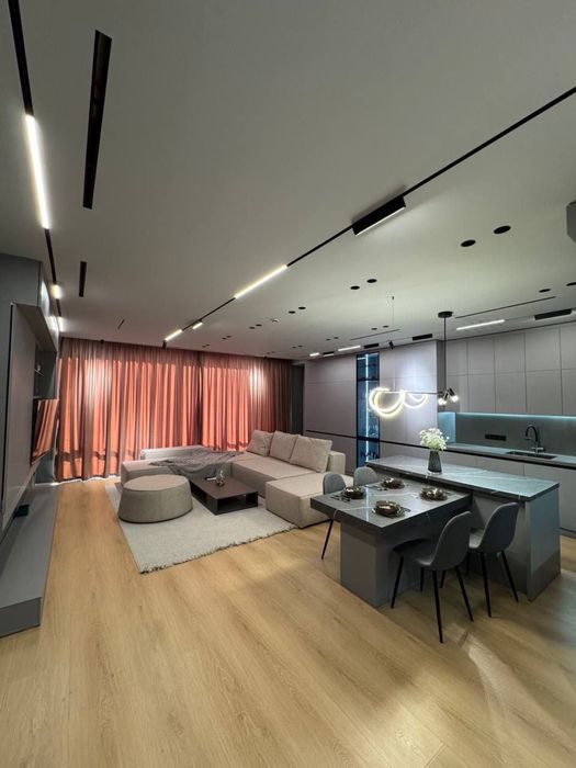 Продаётся КВАРТИРА 2/8/12 на 106м2 На пересечении ул Нукусская и Бабур