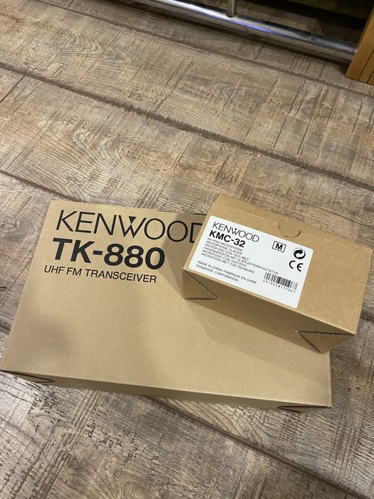 Statie radio uhf Kenwood TK 880