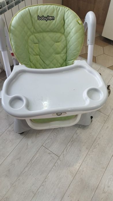 Продам детский стульчик для кормления