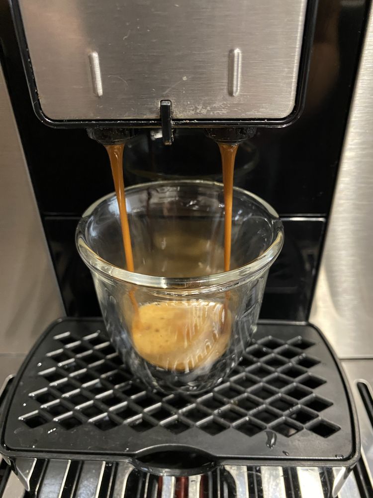 Expresor automat Delonghi Primadonna Soul Ecam610.75.mb