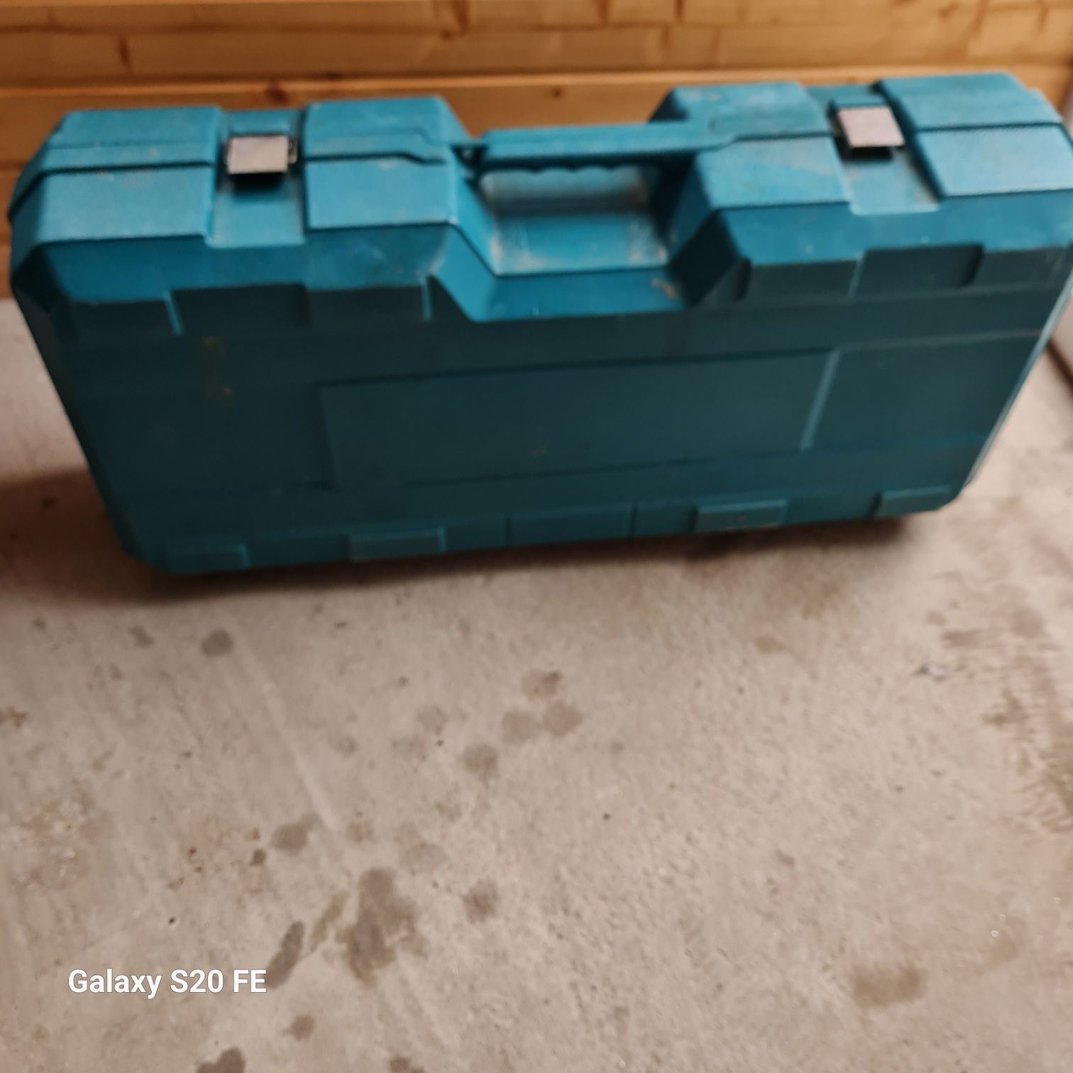 Vand valiza flex makita