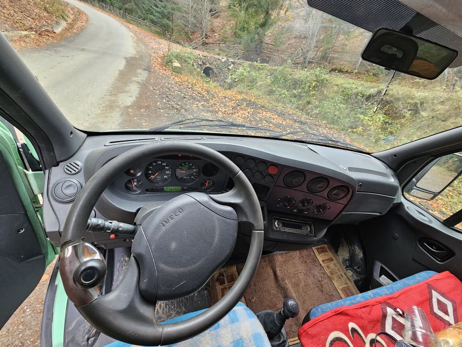 Vând iveco daily