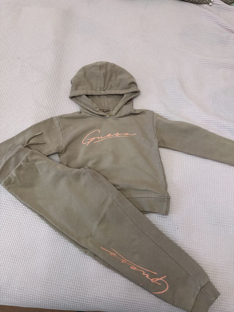 Детски екипи Guess,Under Armour,Adidas за момиче