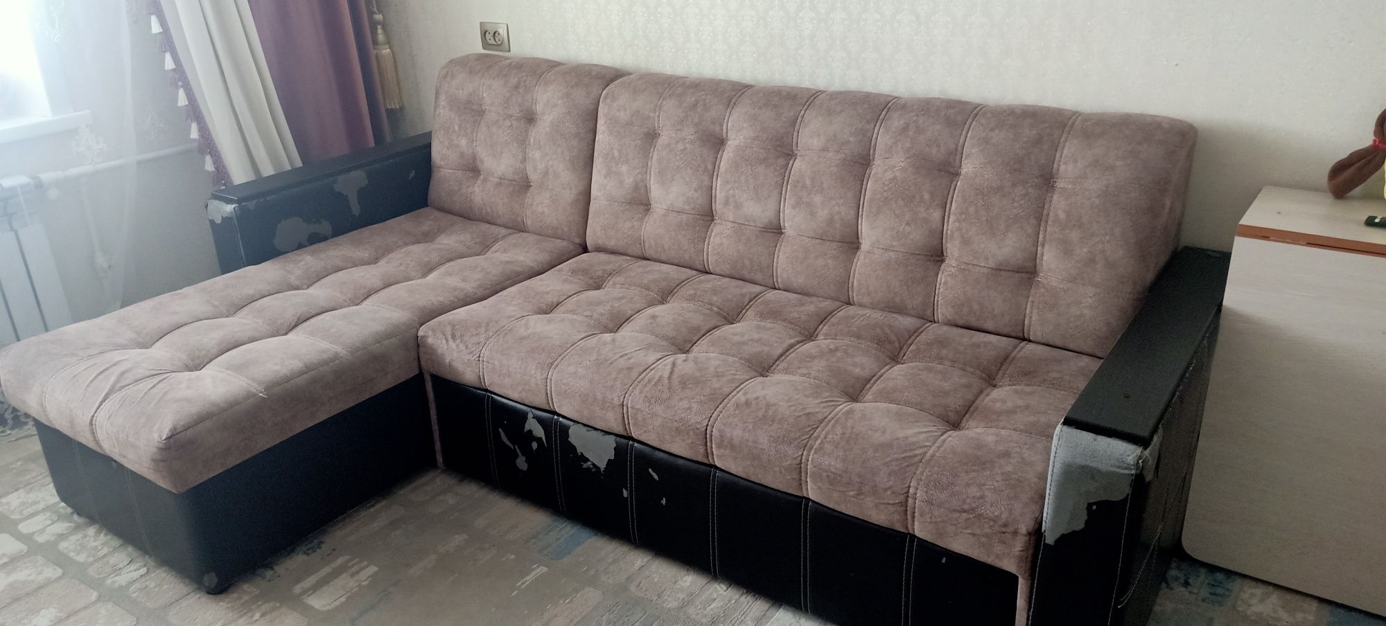Продается угловой диван