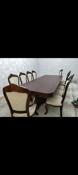 Столь  стульями продается