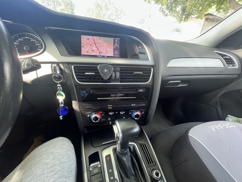 Vand audi a4 b8 Facelift S line