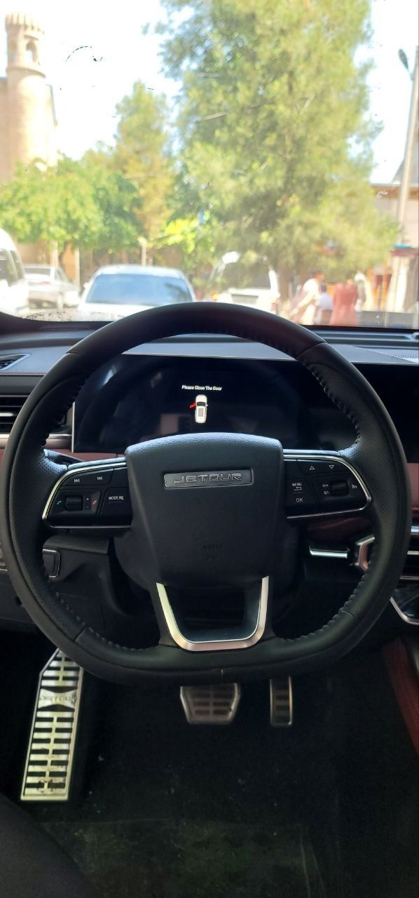 Jetour x70 plus .