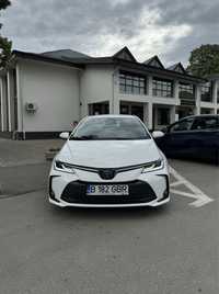 Toyota Corolla 1.8 hybrid business 2023, ca nou.