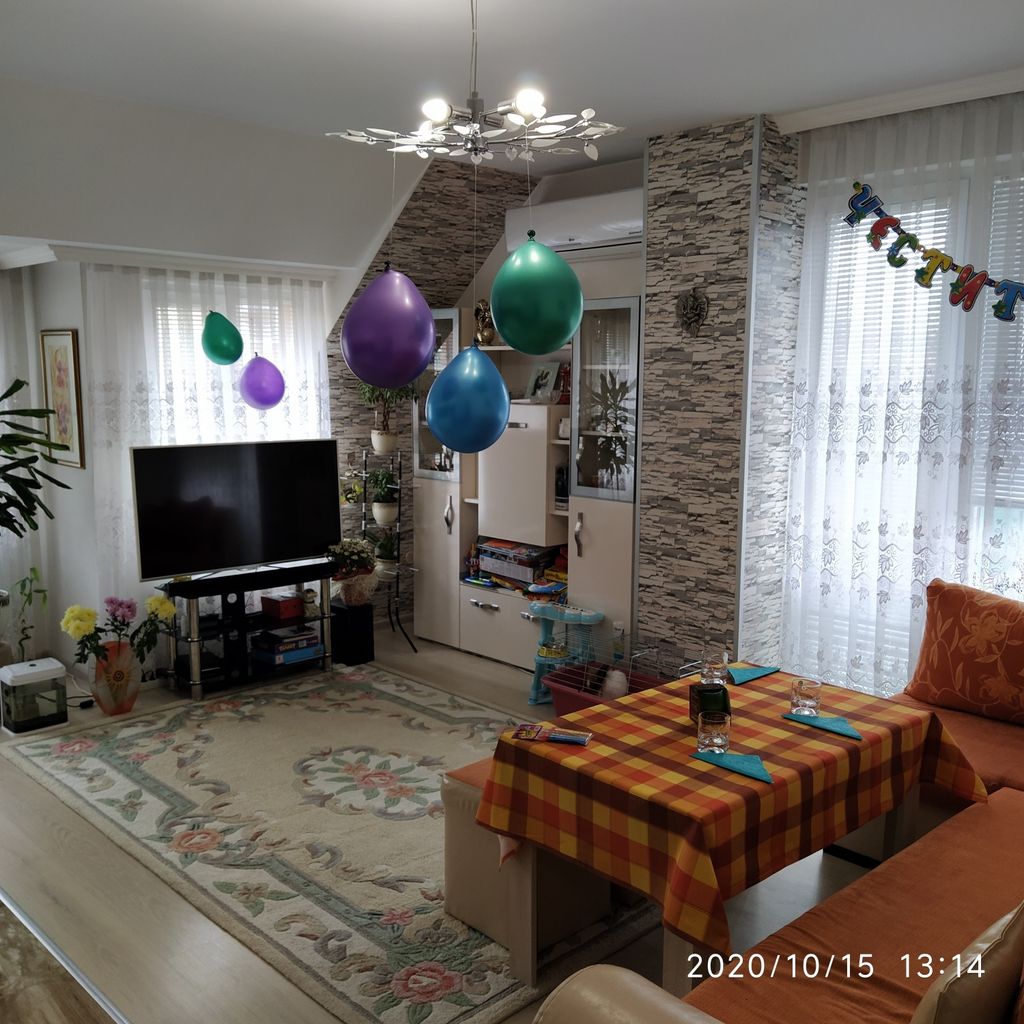 Продава се Тристаен апартамент в Благоевград, Идеален център - 77 кв.м за 1429 €/кв.м - Снимка #1