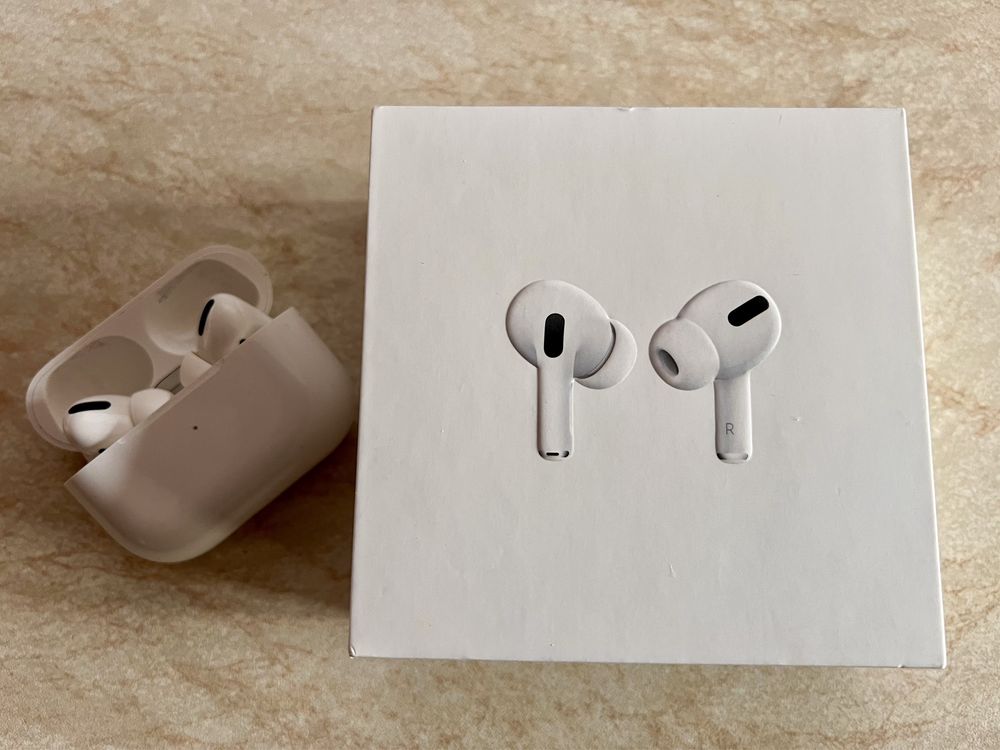 Apple AirPods Pro 1st Generation MagSafe