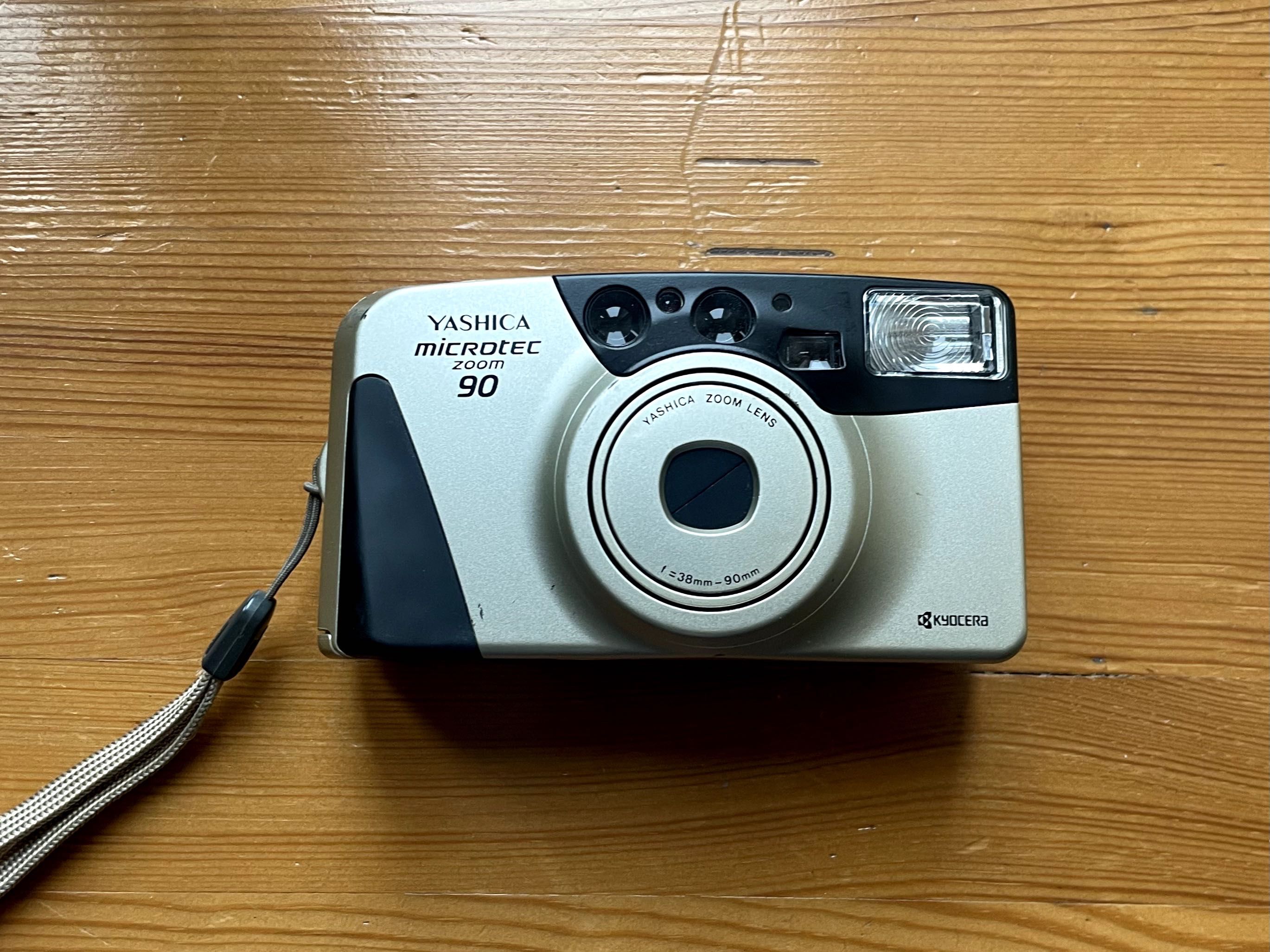 Пленочный фотоаппарат Yashica Microtec Zoom 90