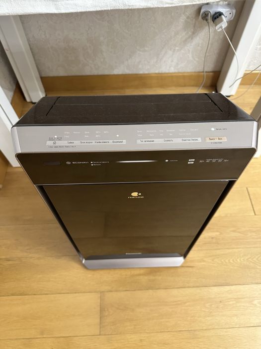 Очиститель Panasonic F-VXK70 R