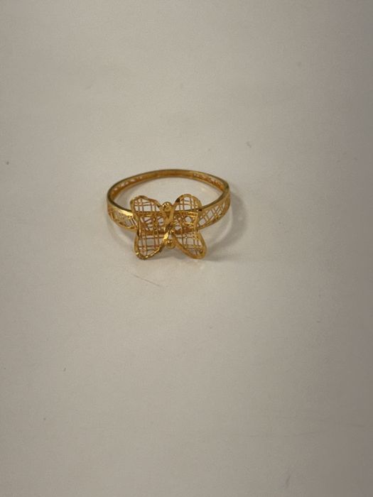 Дамски пръстен златен