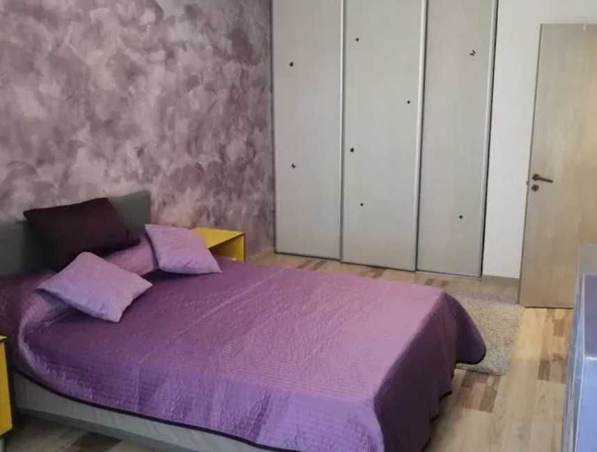 Двустаен апартамент под наем в Каменица 1