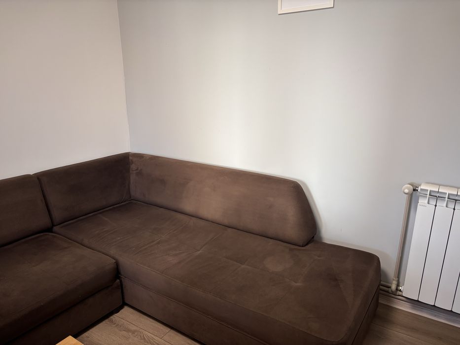 Ъглов диван  запазен