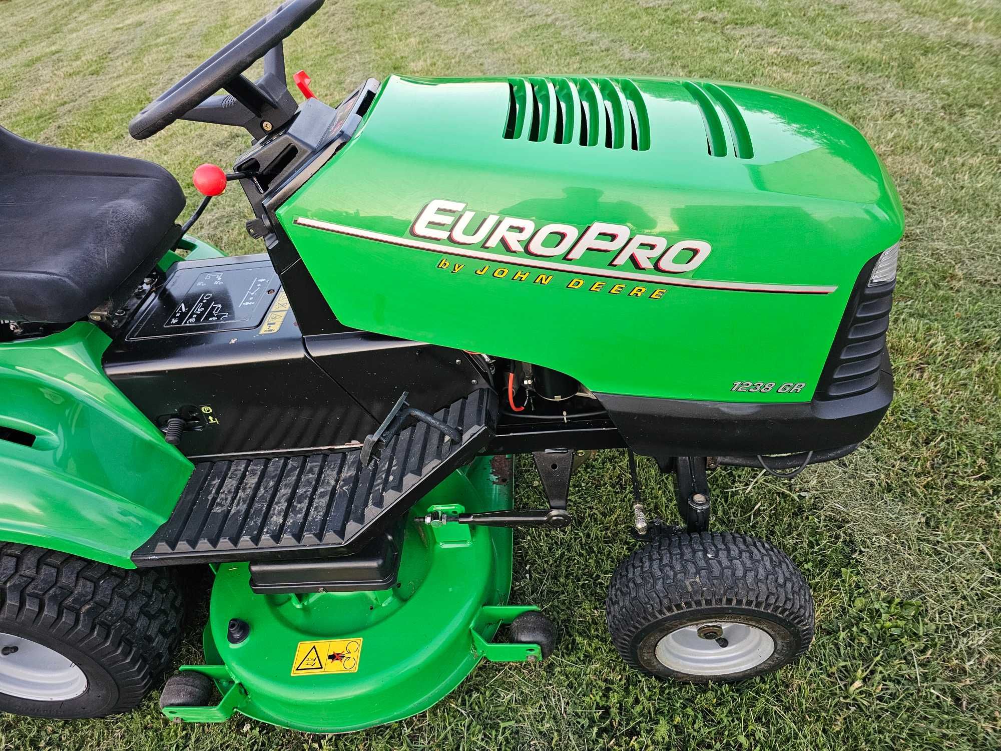 Тракторна Косачка JOHN DEERE/ EuroPro. Като НОВА.