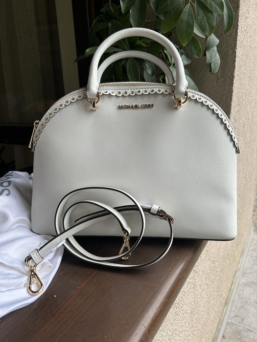 Geantă de umăr nou cu eticheta MK