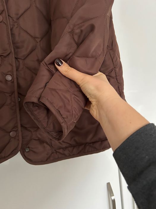 Кафяво леко ватирано яке