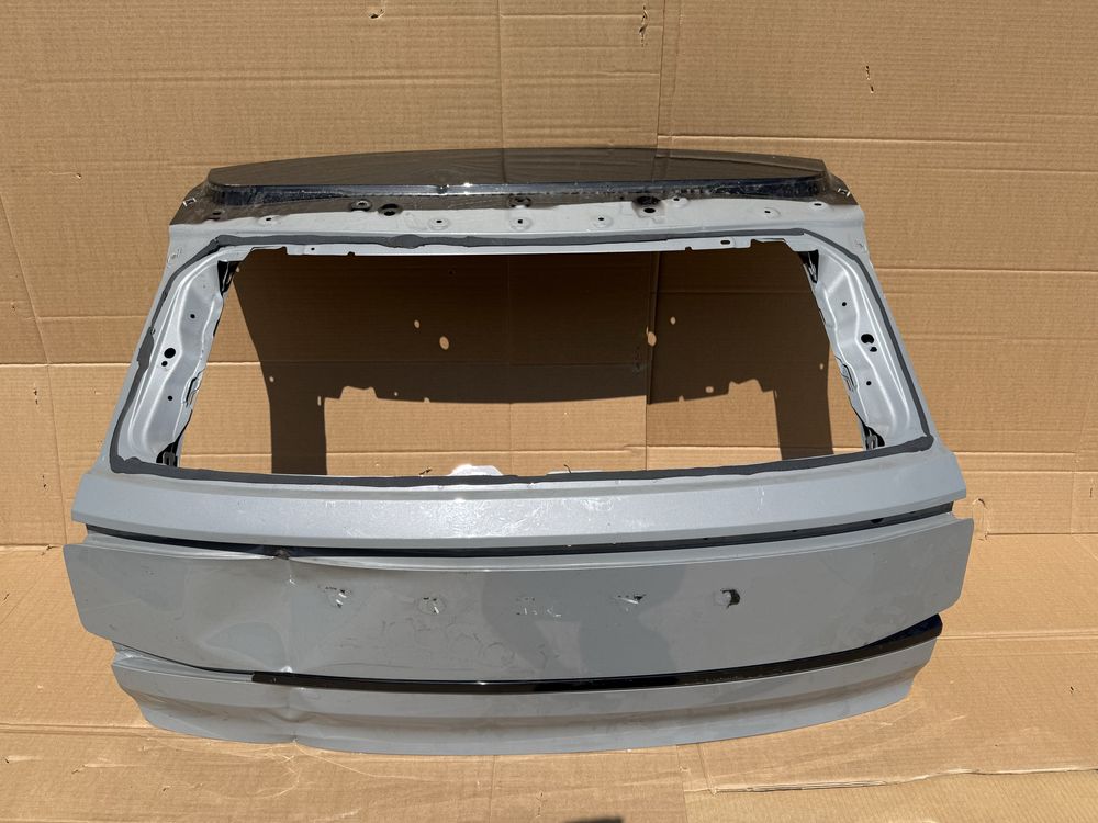 Заден капак Volvo EX30 | 2024-