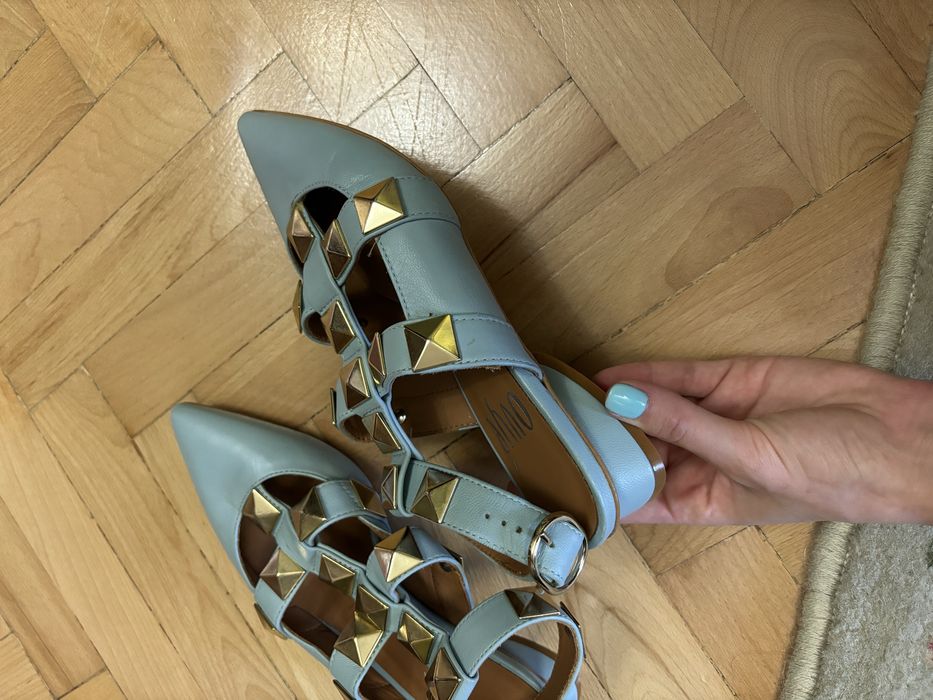 Balerini din piele naturala bleu cu tinte