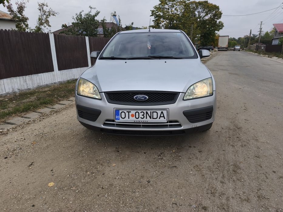Vând Ford Focus mk2