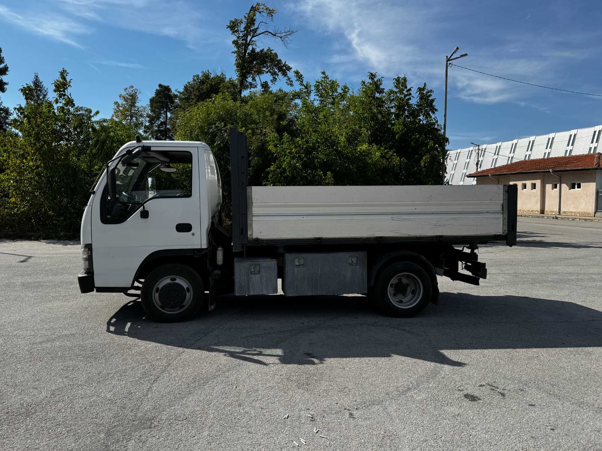 Isuzu Npr 77G Тристранен самосвал в ТОП състояние!
