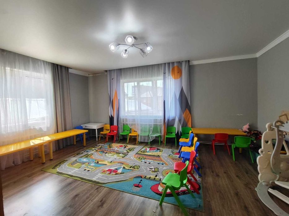 Коттедж в центре города.