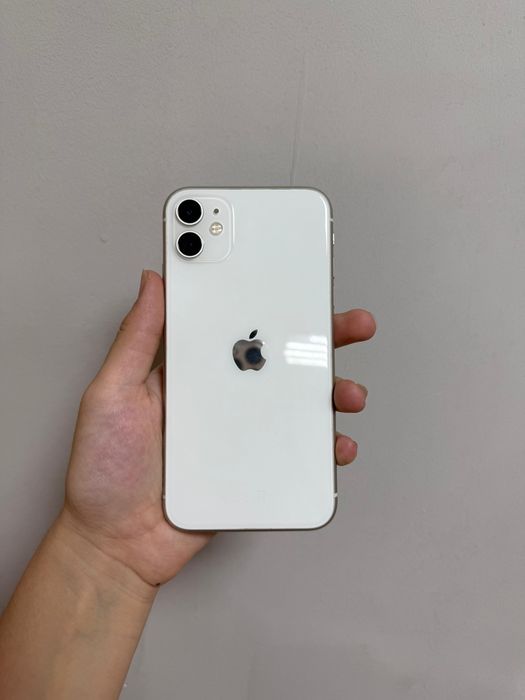 продается iphone 11 64 gb состояние хорошая