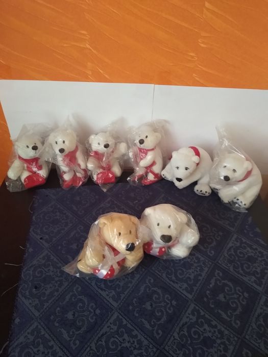 Камиончета ,мечета ,еленчета ,ключодържатели на кока-кола coca cola