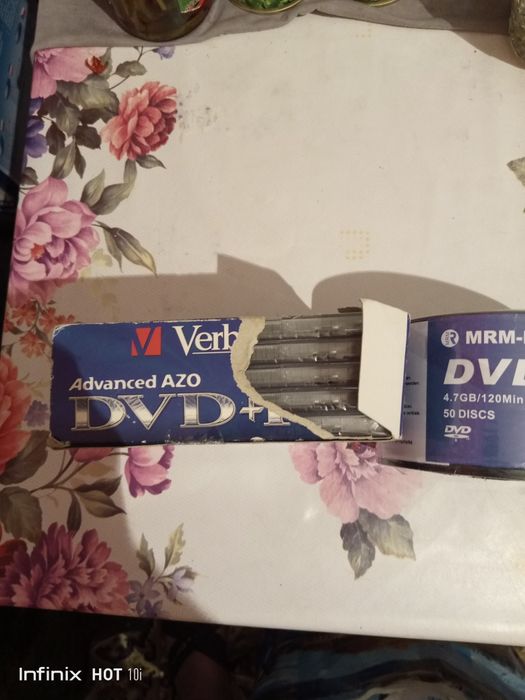 Новые чистые двд диски.