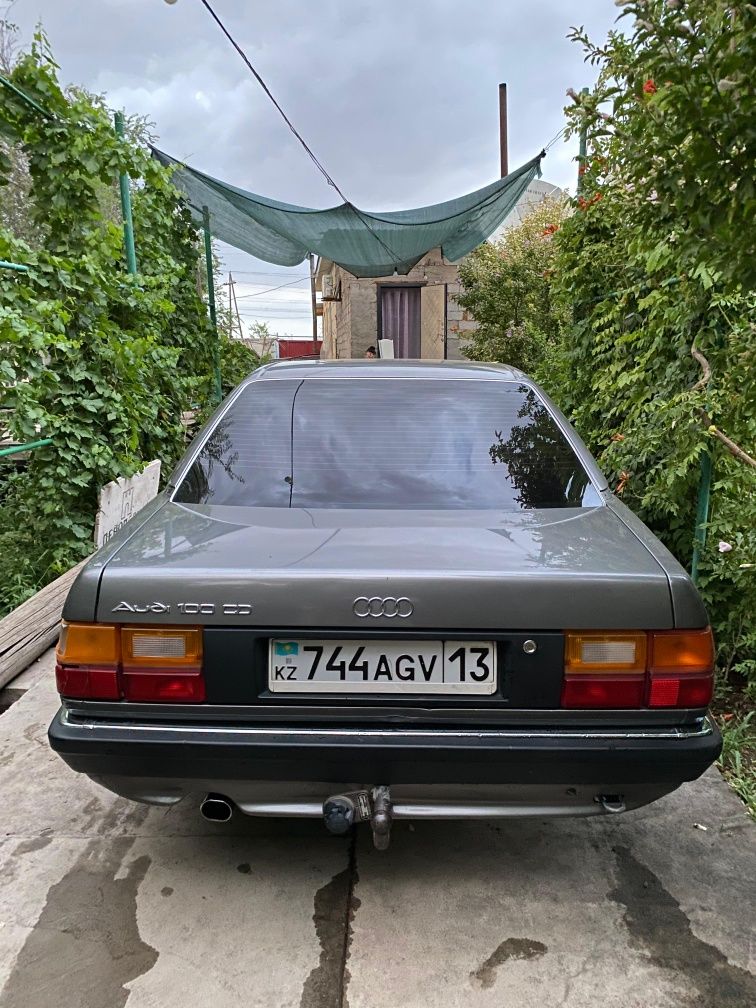 Audi 100 c3 2.3 CD