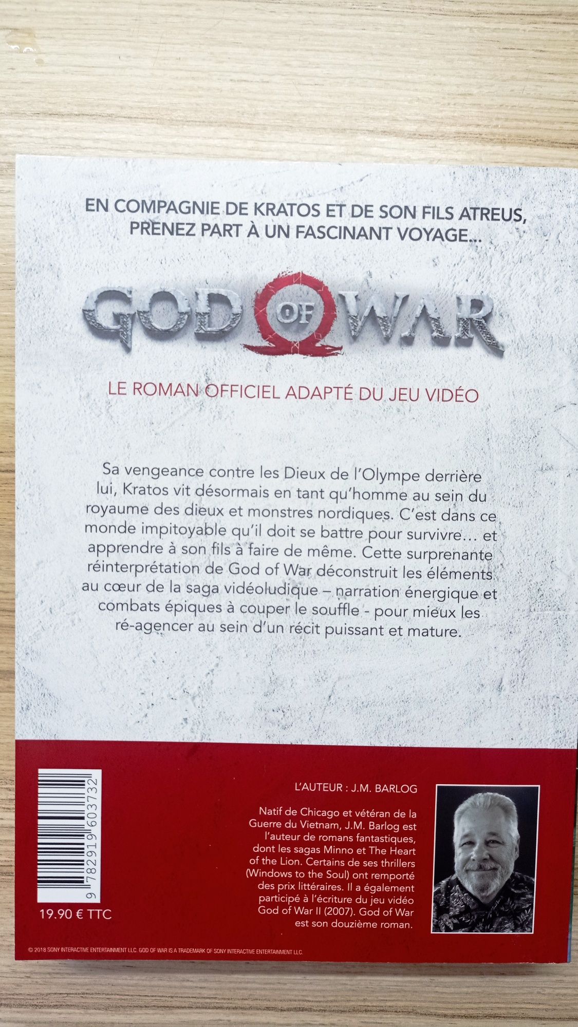 Книга God of war на френски