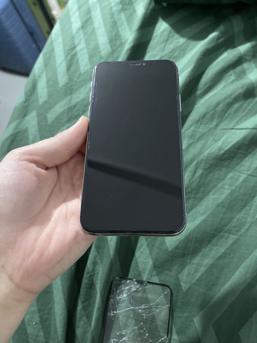 iphone X  телефон