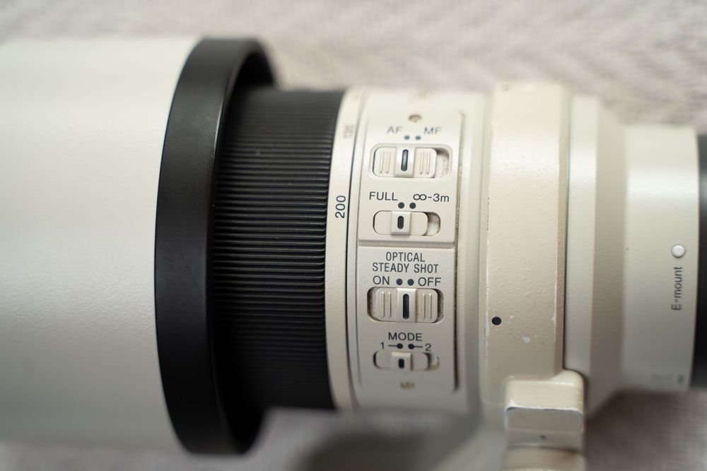 Обектив 70-200mm f/4 – 1700 лв.