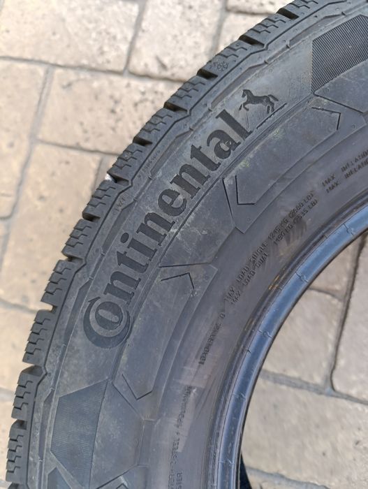 Зимни гуми Continental 235/65/16 C dot 2023