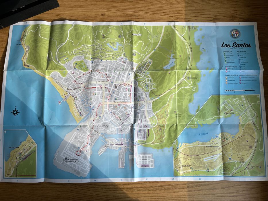 PlayStation 4, заедно с 6 игри