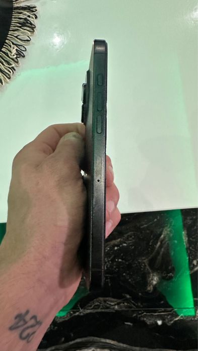 Iphone 16 pro max in stare perfecta de functionare