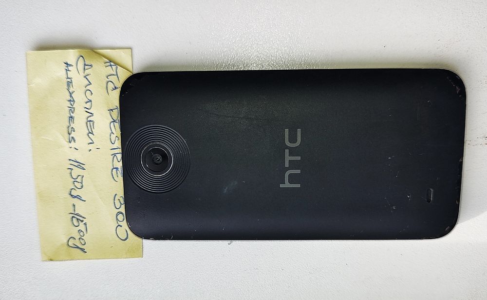 HTC Desire 300 на части