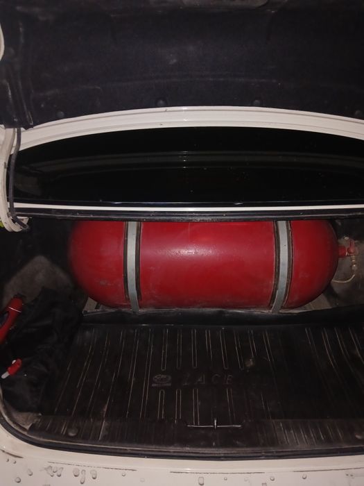 Лассети 1.8  сотилади йоки бартер бор  2015 дан  тепа спаркга