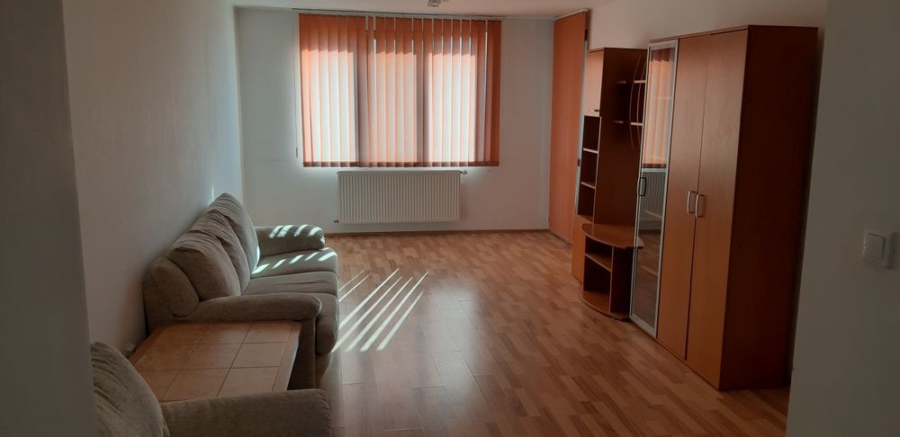 Închiriez ap.2 camere
