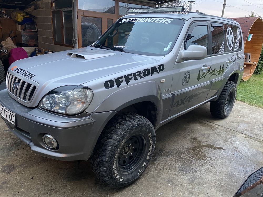 Джип Hyundai terracan 2.9 ръчка
