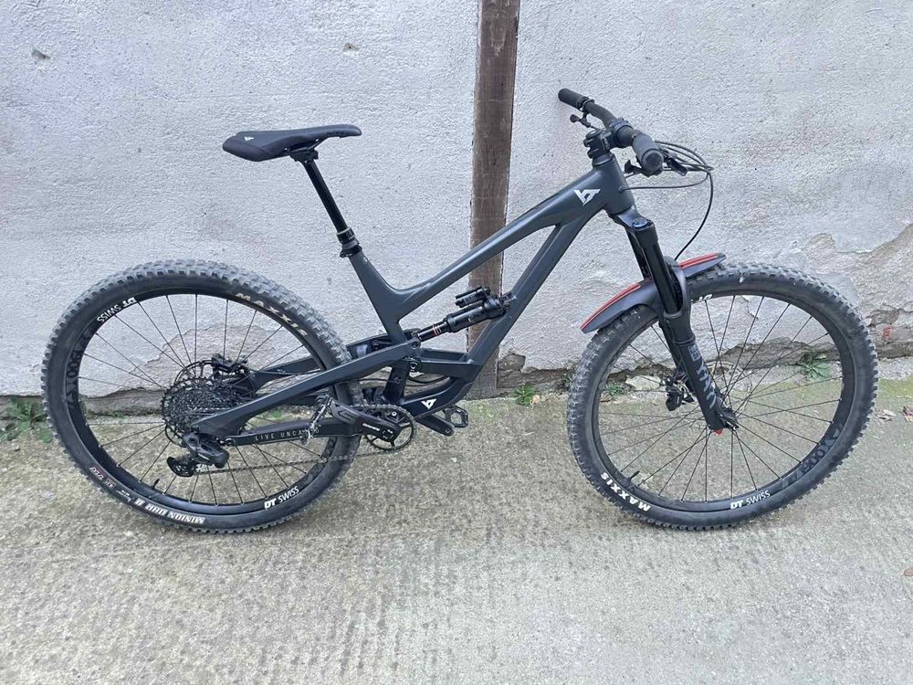 2020 YT Capra Mountain Bike