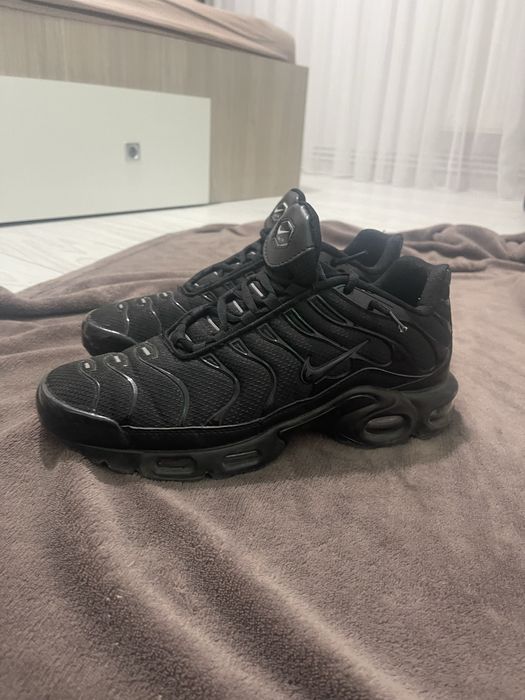 Vand nike tn impecabili