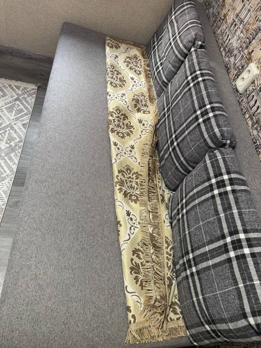 Продам диван кровать раздвижную