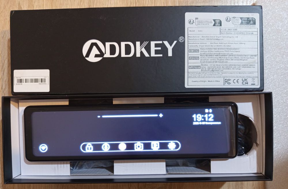 Видеорегистратор Addkey 4K Mirror Dash Cam.